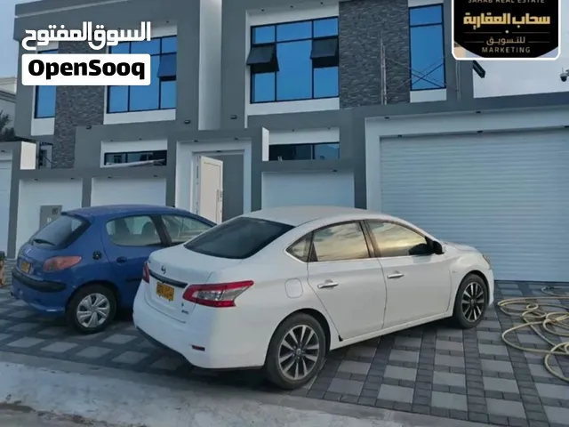 للبيع توين فيلا راقيه في المعبيلة الجنوبية المرحلة التاسعة بالقرب من الخط السريع