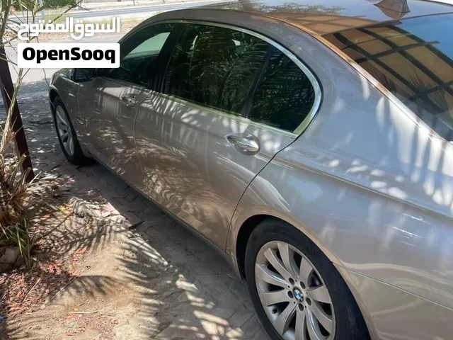 بي ام دبليو 740 2012 خليجي بحالة جيدة