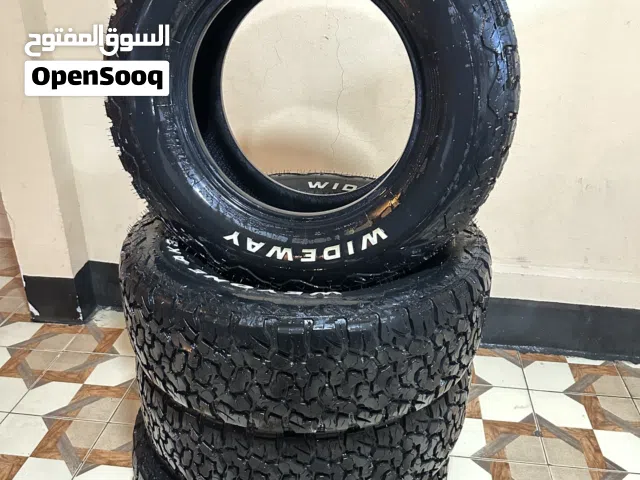 اربع تواير نص حجريه بحاله ممتازه جداً