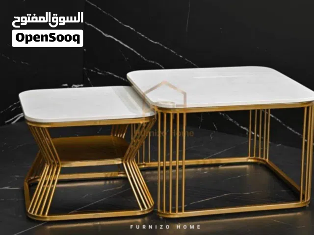 طاولة منزلية