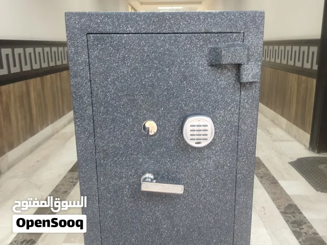 قاصه ايوبي بحاله الجديد المحسناوي نقل وشراء وبيع القاصات بجميع انواعها واحجامها