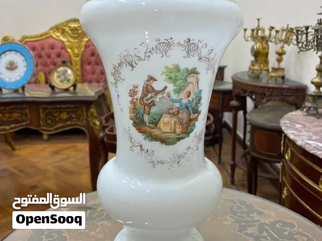 مجموعة من الفازات للديكور والزهورية شيك جدا