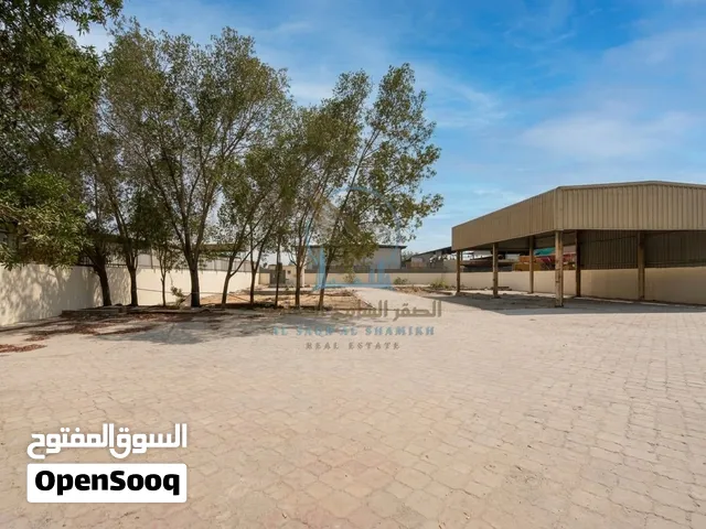 حوطة للإيجار في الصجعة علي شارع رئيسي Yard for Rent in Al Sajaa Sharjah – 20000 Sq. Ft