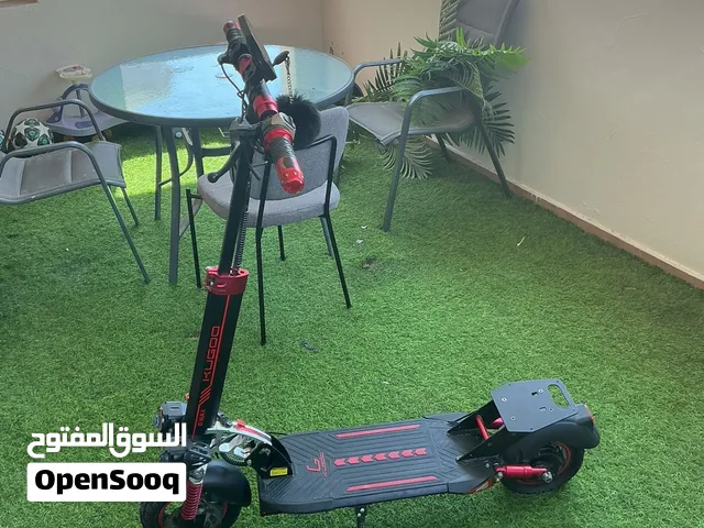 سكوتر كوقو مافي شي الله همه يبه تغير وره وا تثبيت البريك السكوتر معه مفتحين وا شحن