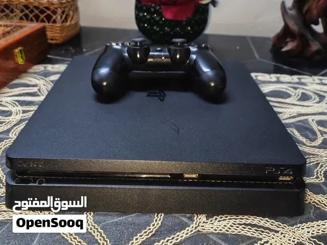 سلام عليكم، بليستيشن 4 مستعمل حاله ممتازه للبيع