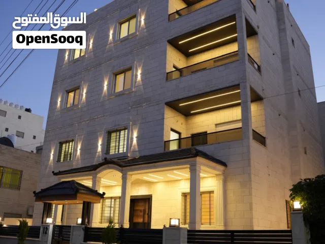 عقار استثماري او سكني للبيع بالكامل بسعر مميز