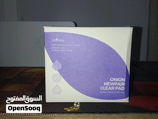 Korean Skincare Isntree Onion Newpair Toning Exfoliating Pads وسادات Isntree Onion Newpair الكورية