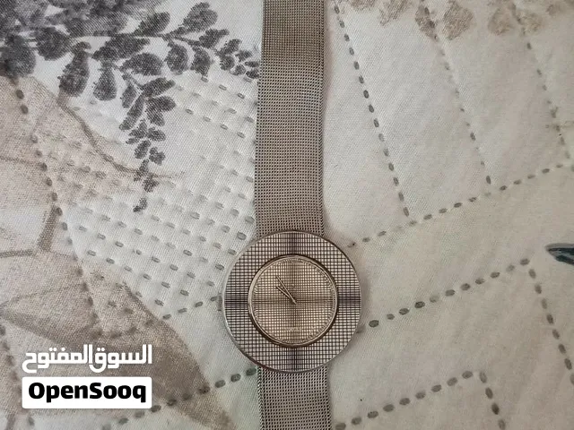 قطعة نادرَة من تاريخ الساعات اليابانية