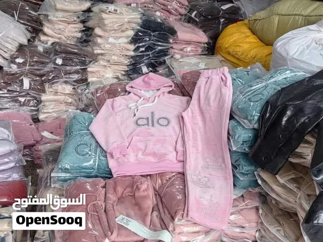 عندي شغل شتاء من السنه اللي فاتت بسعر التراب و عندي تصفيات صيفي من الاخر تم و ابعاستع