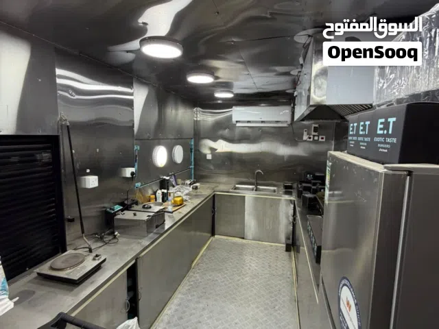 للبيع فود ترك نظيف