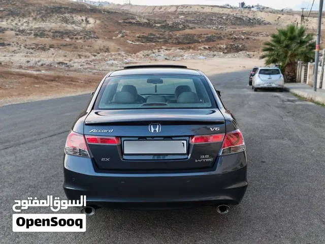 Honda Accord sedan V6 2008