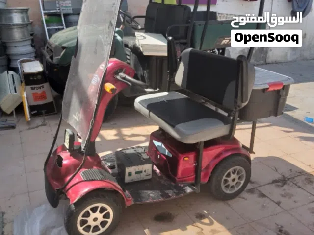 كراسي كهربائيه لذوي الاحتياجات الخاصه
