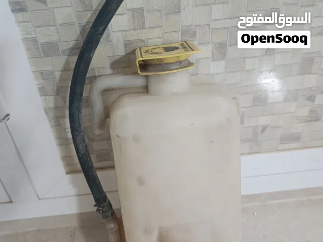دبة ماء لرديتر جيب رانجلر tj 2006