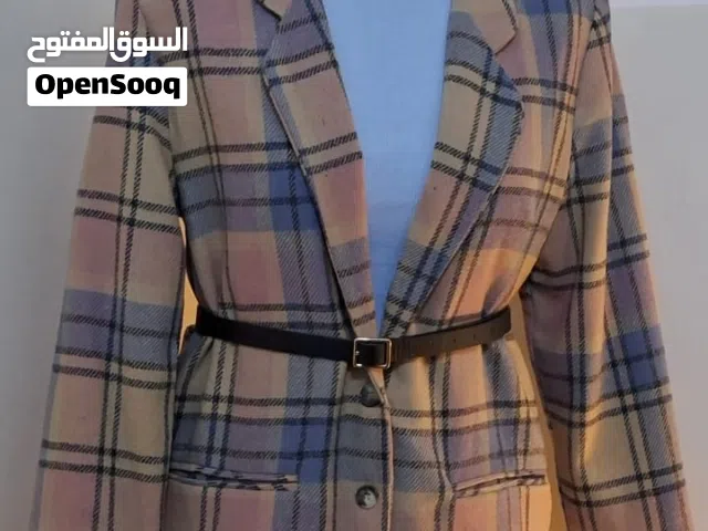 بليزرات ستاتي اروبي من انجلترا كريمي أعلى صنف للبيع من المستورد مباشرةً جميع الطرود مفروزة بدقة، ومق