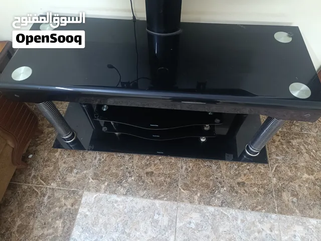 ميز بلازمة مستعمل نظيف