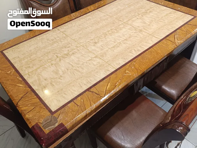 طاولة سفرة طعام رخام ثقيل