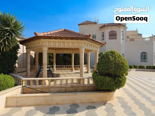 فيلا مميزه للبيع على طريق المطار - Luxury Villa for sale (Airport Road)