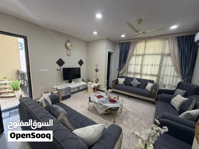 ايجار شقه مؤثثه مجمع السلام السكني حي الجهاد