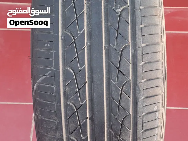 سيرية هانكوك 225,40,18