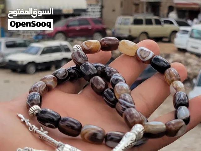 مسابح عقيق فاخره... 33 خرزه، بحجم متوسط، واشكال تناسب الجميع.