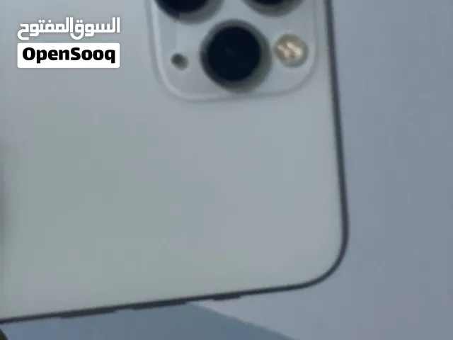 ايفون 11 برو سيلفر بذاكرة 256  بصمة تعمل بطارية 70 iPhone 11 Pro gb 256 battery 70 Faceid work