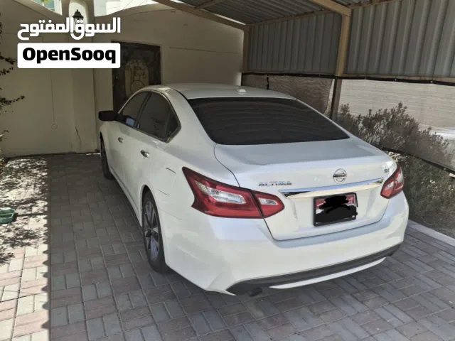 2017 نيسان التيما SV