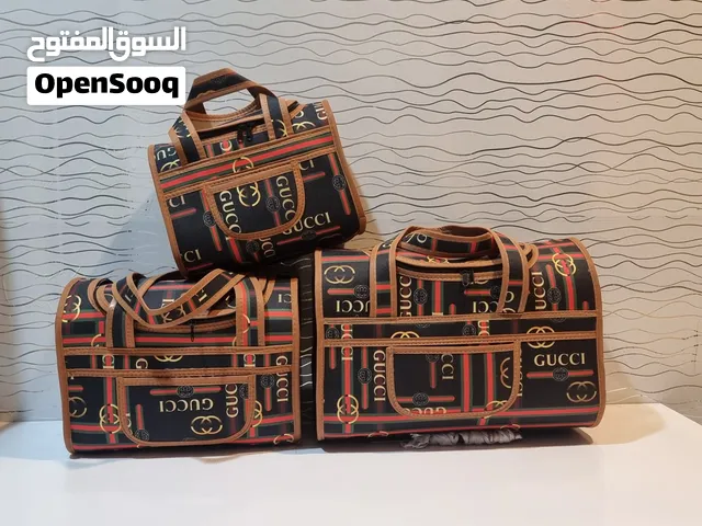 حقيبة جديدة