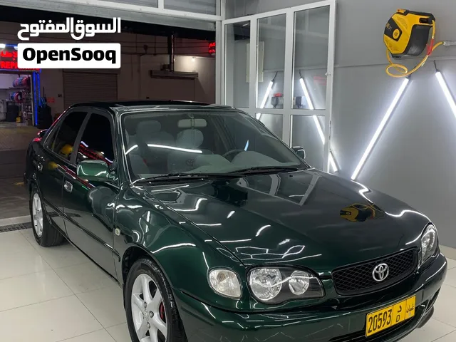 تويوتا كرولا موديل 2000