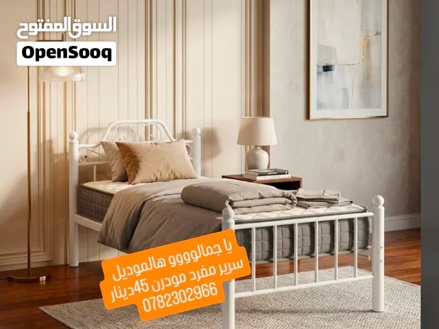 تخت حديد بسعر الجملة مع كفالة مصنعية على جميع التخوت