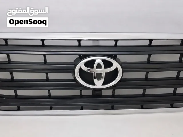 شبك أمامي تويوتا لاندكروزر 2015 – جديد