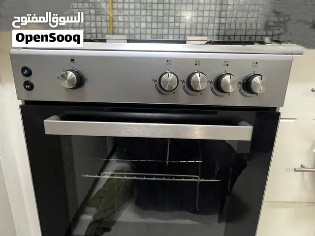 Selling Brand New Gas Cooking Range in Excellent Condition