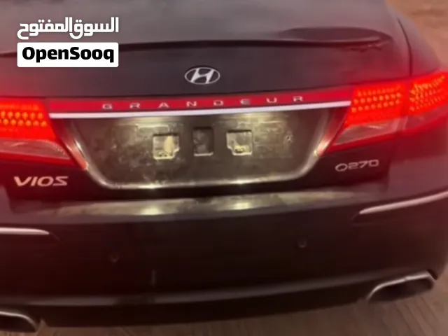 ازيرا 2010