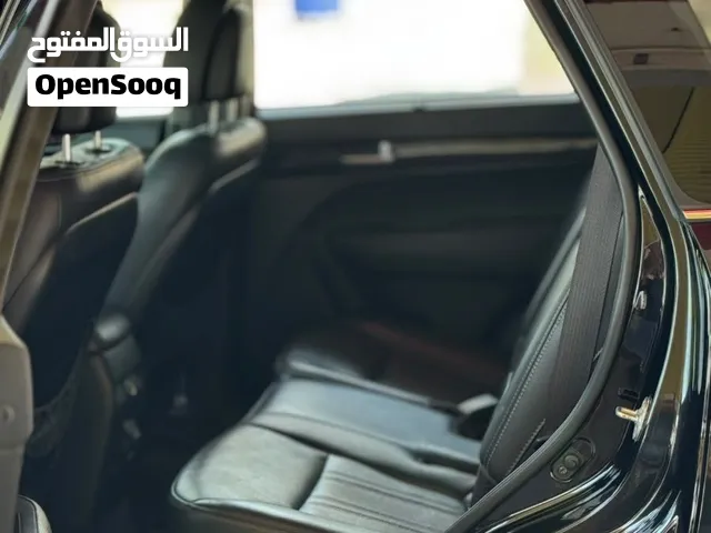 Used Kia Sorento in Basra