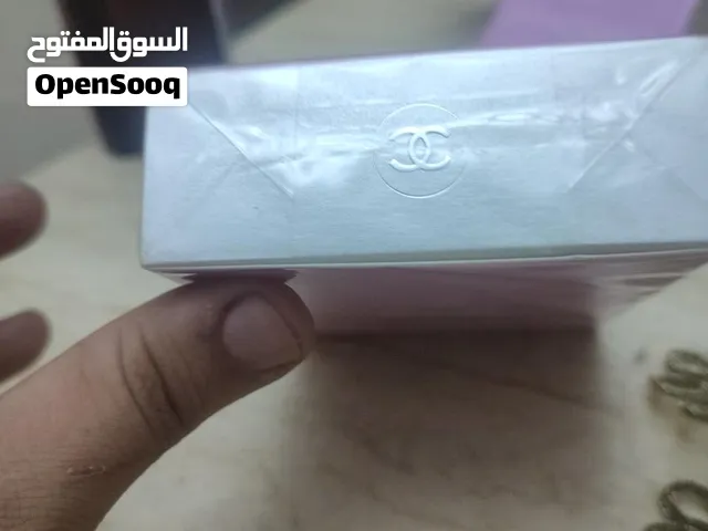 عبوه جديده لم تفتح  اصليه آتيا من  فرنسا  للبيع  في طنطا ويمكن التوصيل ولكن بدفع عربون للتأكد فقط