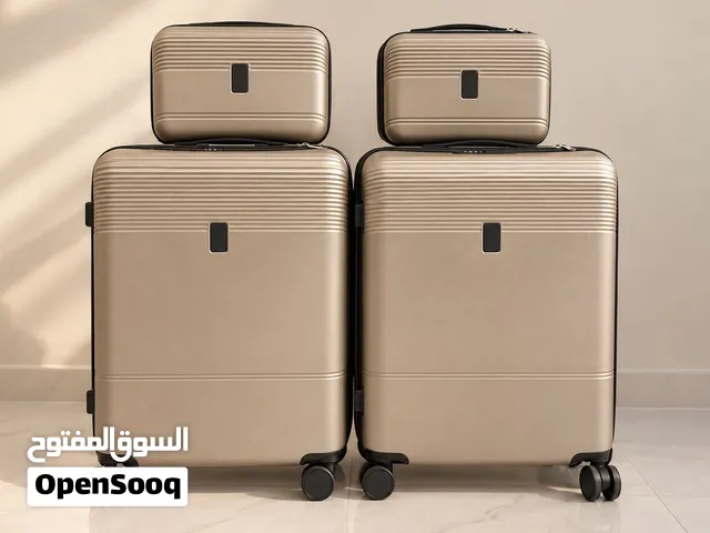 طقم شنط سفر أنيق بلون الشامبين جديد