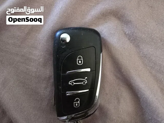 مفتاح ريموت يدعم جميع السيارات