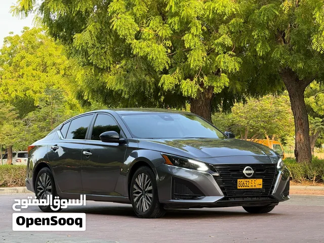 نيسان التيما Nissan Altima Sv 2025