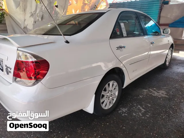 سلام عليكم لليدور جديد ومكفول مال جني اخون للبيع كامري 2005 سياره جديده مكفولة من كلشي صبغ بارد تبدي
