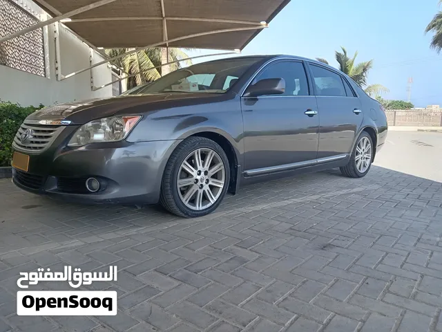 Used Toyota Avalon in Dhofar
