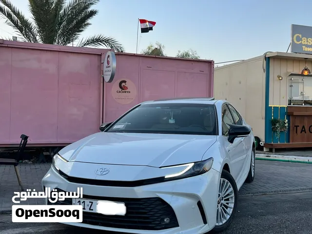 2025 تويوتا كامري E Plus HEV