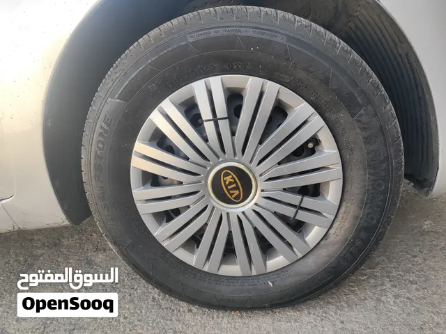 طقم جنطات حديد مع كوشوك وطاسات للبيع