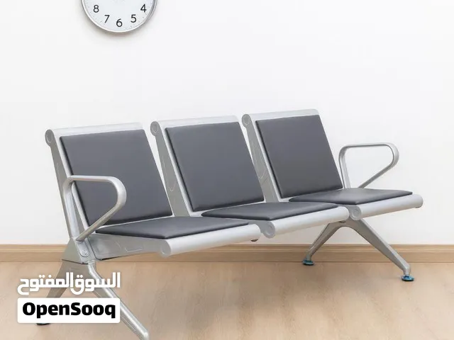 كرسي انتظار مزدوج بتصميم عصري وقاعدة خشبية متينة – قماش فاخر مريح للمكاتب والاستقبال والمنازل بألوان