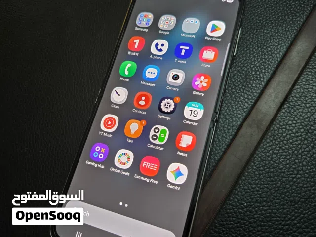 Samsung Z flip 4 سامسونج زد فليب
