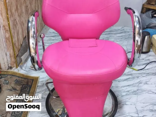كرسي حلاقه مستعمل اسبوع مناسب جداً جداً
