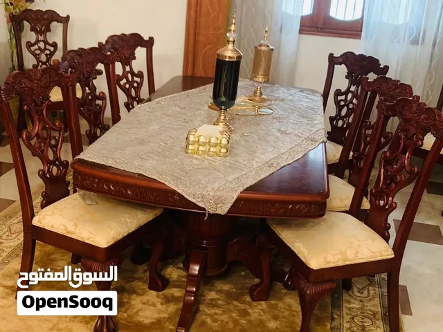 دار أكل كاملة بحالة شبه جديده