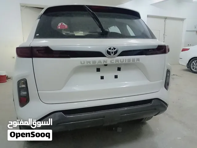 تويوتا اوربان 2026 زيرو