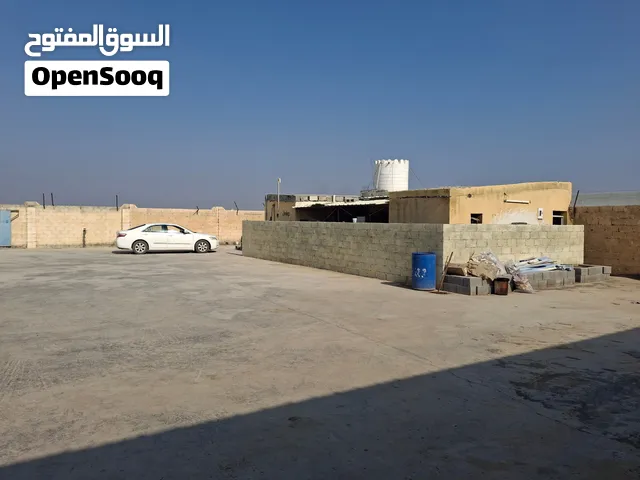 Aluminium, UPVC Workshop for sale with all machines and compressor in Suwaiq Sanniya.