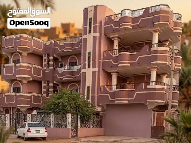 عمارة كاملة للإيجار – موقع مميز واستثمار ممتاز الموقع: الحارة السابعة، على شارع الرابط بين السابع