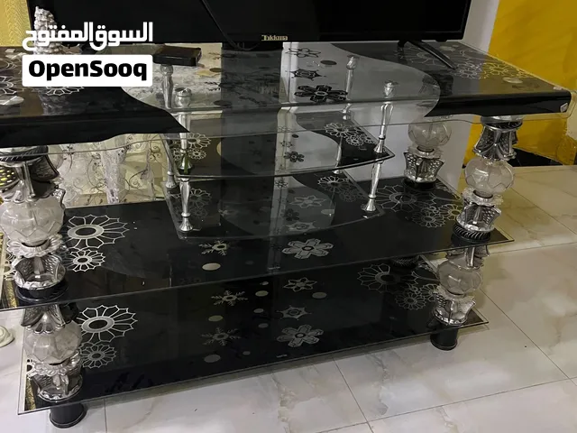 ميز تلفزيون يخبل نظيف وقوي بسعر 35 فقط