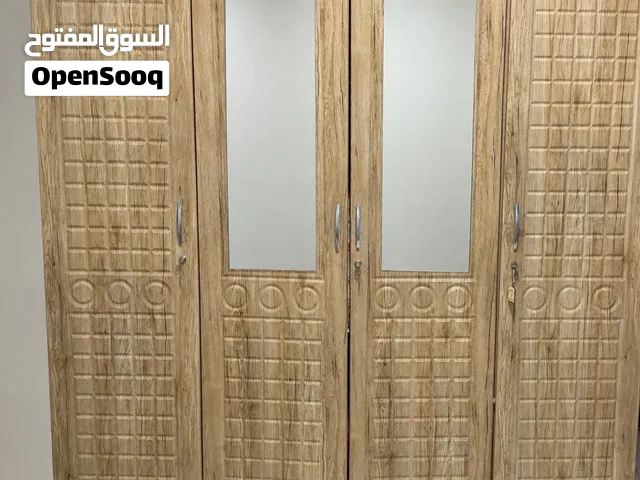 Clean Wardrobe (4 doors)